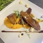Filet de Canette - Pulpe de carottes - Polenta frit - Sauce Epices